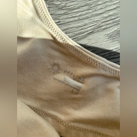 Aerie | NWT offline collection “the hugger” one shoulder sports bra - Picture 3 of 3